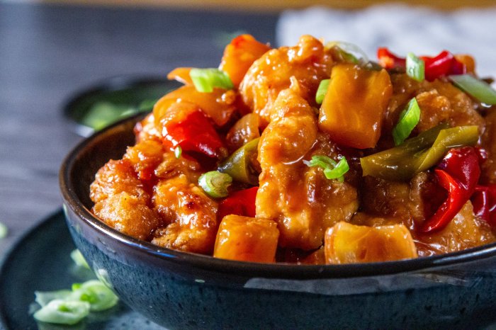 Slow cooker sweet and sour chicken thighs