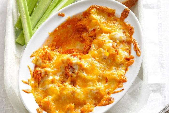Baked buffalo chicken dip
