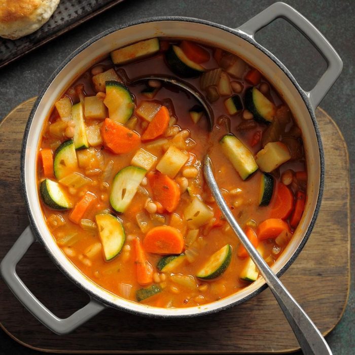Creamy italian white bean soup