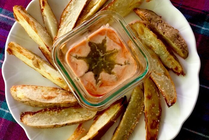 Air fryer baked potatoes