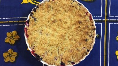 The ultimate berry crumble
