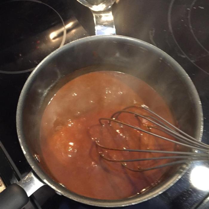 Ten minute enchilada sauce