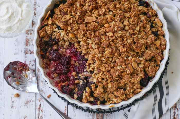Blackberry crisp with frozen berries