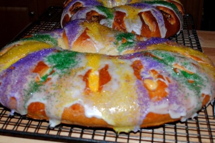 The best cream cheese king cake