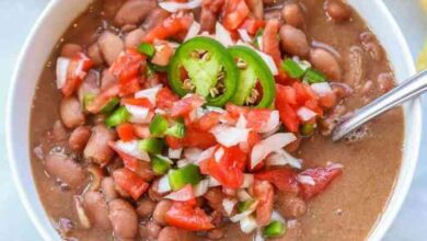 Simple slow cooker pinto beans and ham