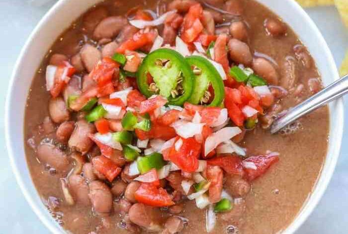 Simple slow cooker pinto beans and ham