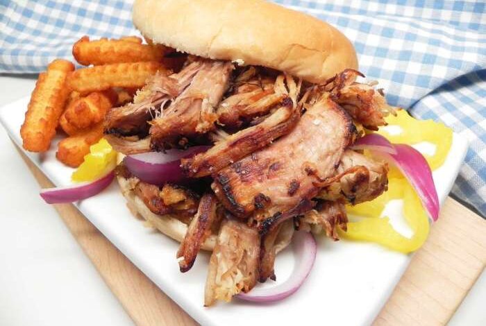 Slow cooker pineapple pulled pork