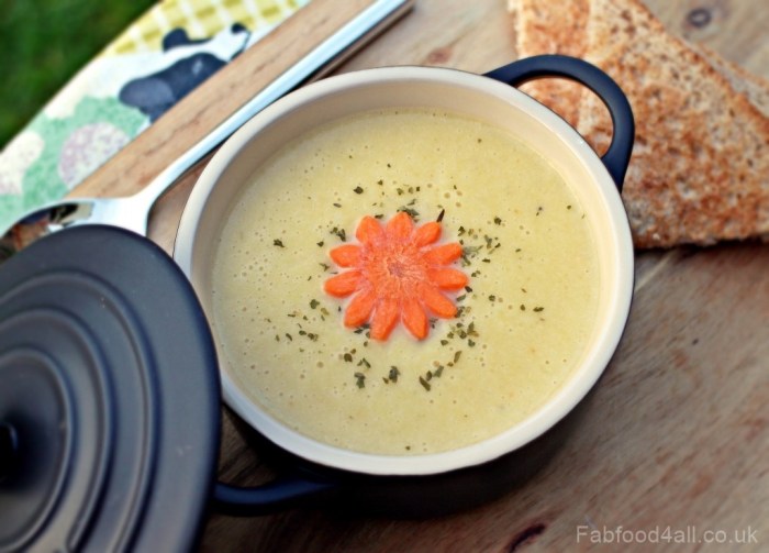 Soup leek creamy potato pureed recipe recipes vegetable soups carrots carrot Creamy potato carrot and leek soup