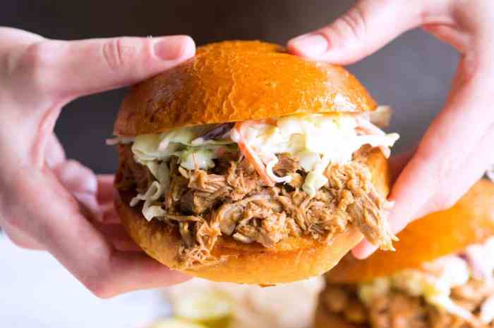 Slow cooker pineapple pulled pork