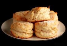 Moms baking powder biscuits