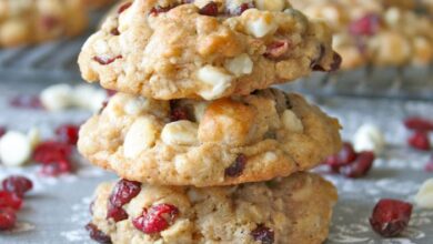 Oatmeal cranberry white chocolate chunk cookies