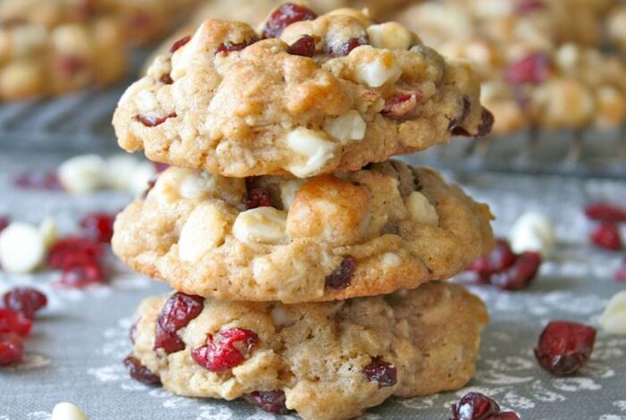 Oatmeal cranberry white chocolate chunk cookies