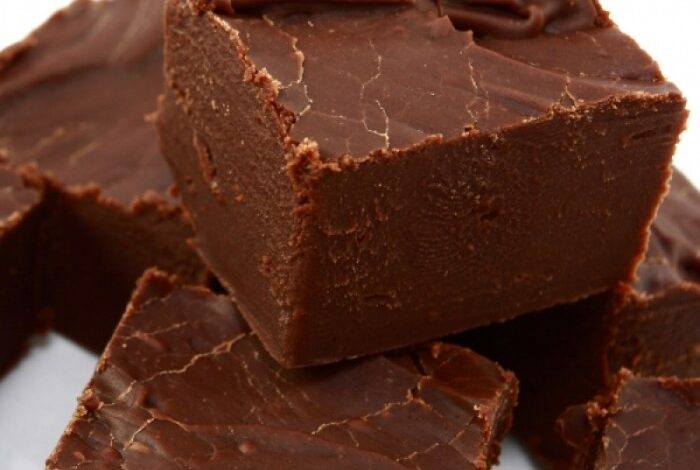 Old fashioned chocolate fudge