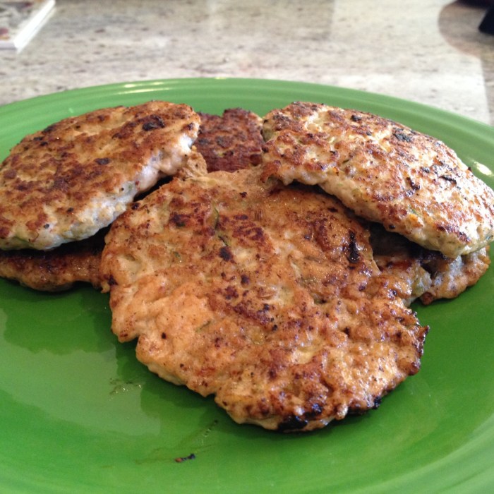 Moms turkey sausage patties