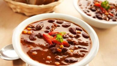 Spicy slow cooked beanless chili