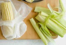 Corn microwave husk cob dinner husks messy