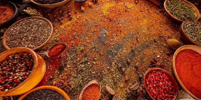 Turkey rub homemade eatwell101 dry spices seasoning brine roasted Perfectly paired turkey injection marinade and rub