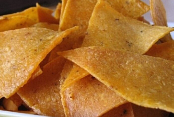 Outrageous warm chicken nacho dip